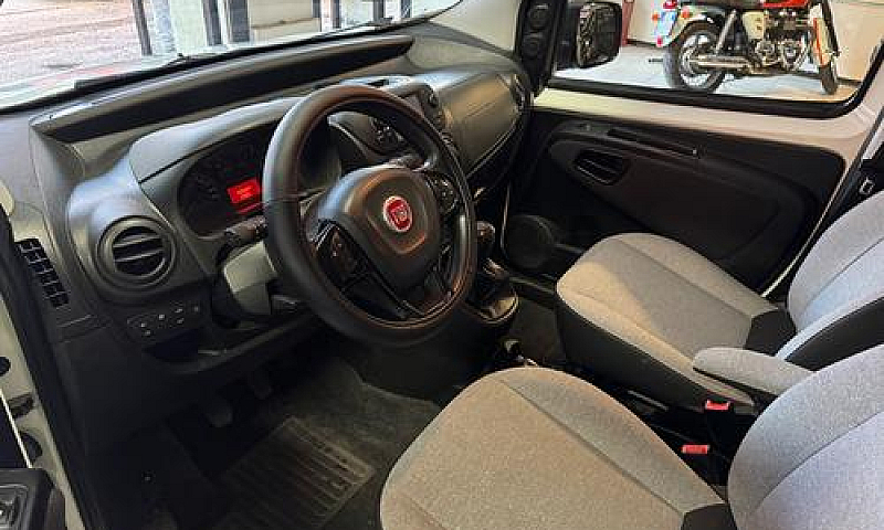 Fiat Qubo 1.3 Mjt 80...
