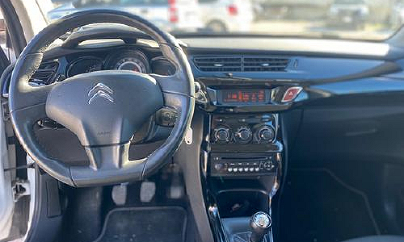 Citroen C3 1.2 Vti 8...