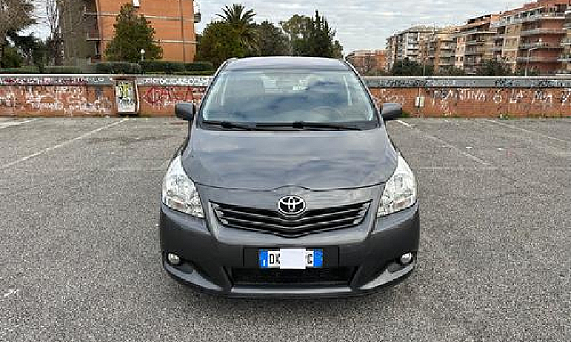 Toyota Verso 1.6 Sol...