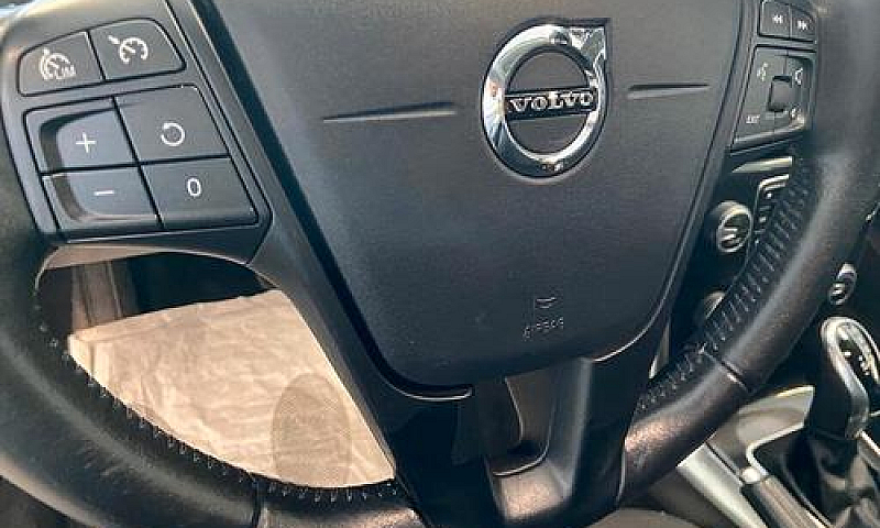 Volvo V40 Cross Coun...