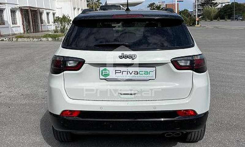 Jeep Compass 1.3 Tur...