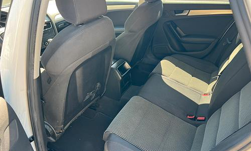 Audi A4 2.0 Tdi S-Li...