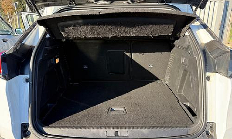 Peugeot 3008 Bluehdi...