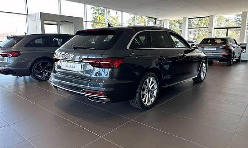 Audi A4 Avant 30 S-T...