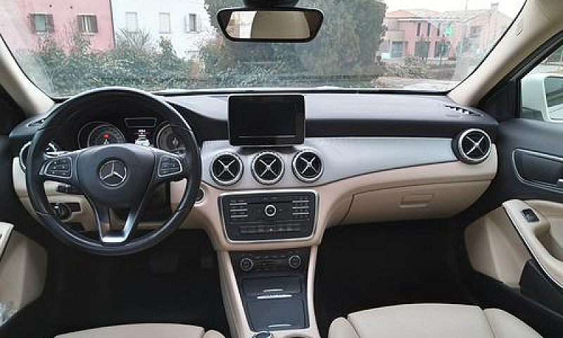 Mercedes Gla (X156) ...