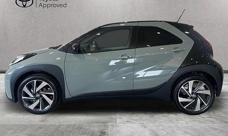 Toyota Aygo X 1.0 Lo...