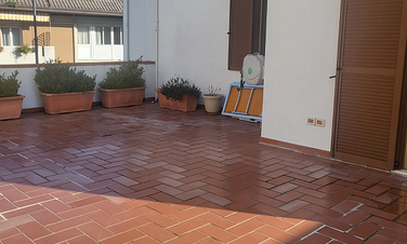 Appartamento In Lanc...