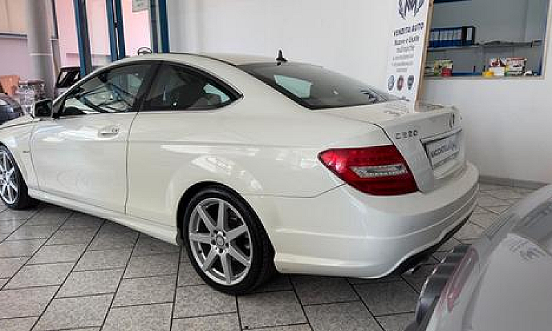 Mercedes-Benz C 220 ...