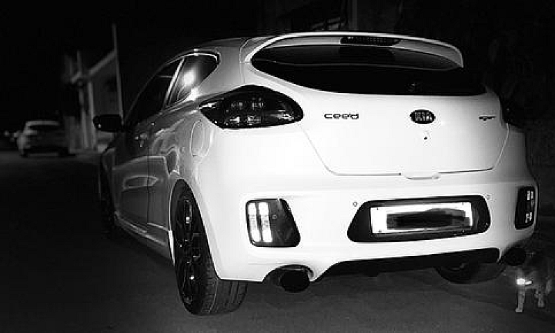 Kia Proceed - 2014...