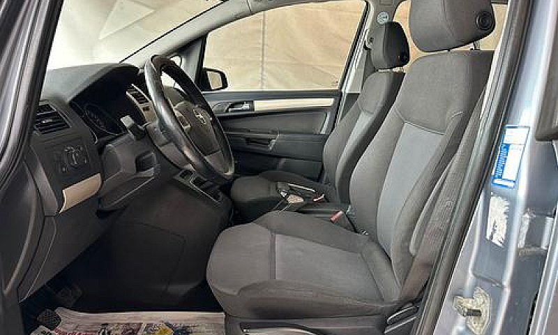 Opel Zafira 1.9 Cdti...