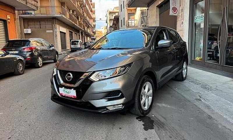 Nissan Qashqai 1.5 D...