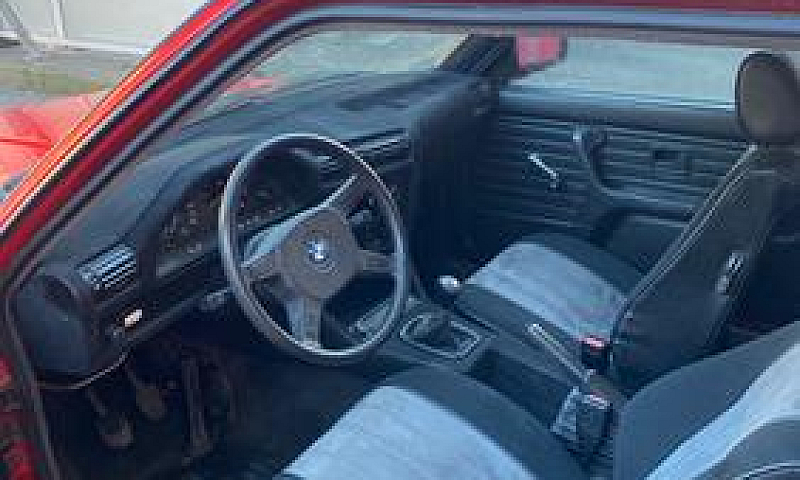 E30 318Is Coupe...
