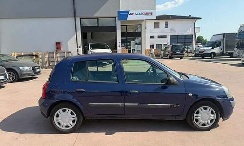 Renault Clio 1.2 16V...