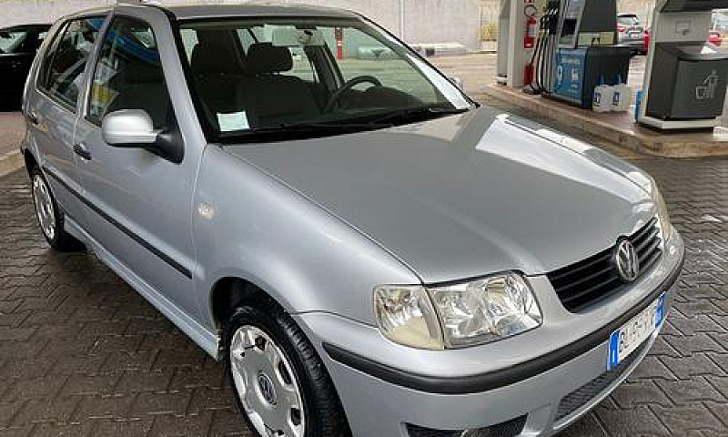 Volkswagen Polo Unic...