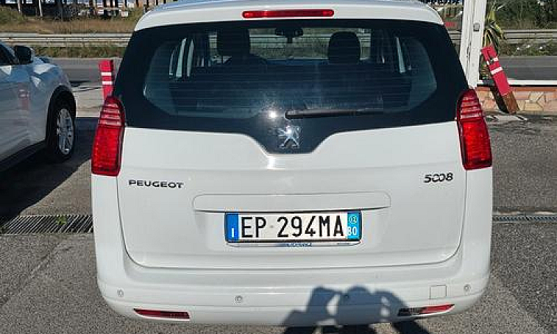 Peugeot 5008 1.6 Hdi...