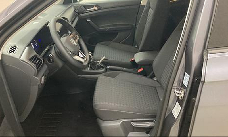 Volkswagen T-Cross, ...