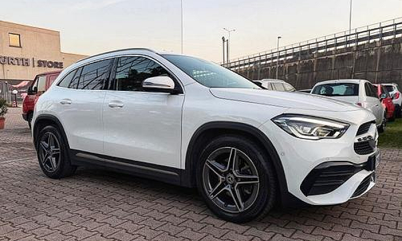 Mercedes-Benz Gla 20...