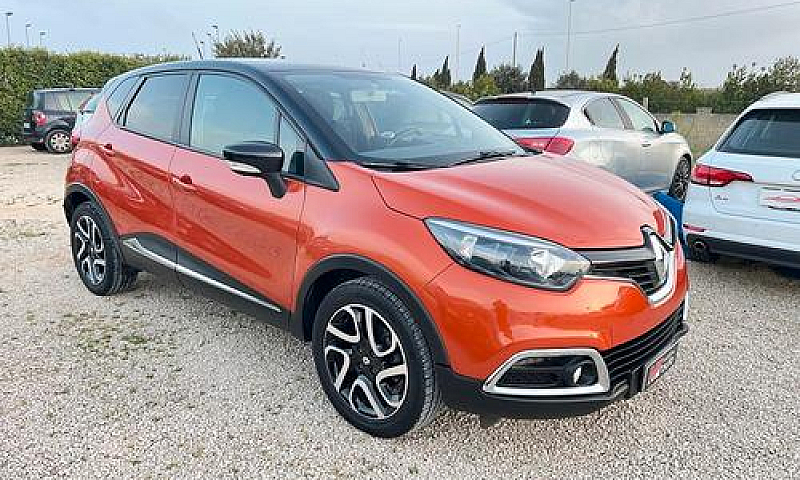Renault Captur 1.5 D...