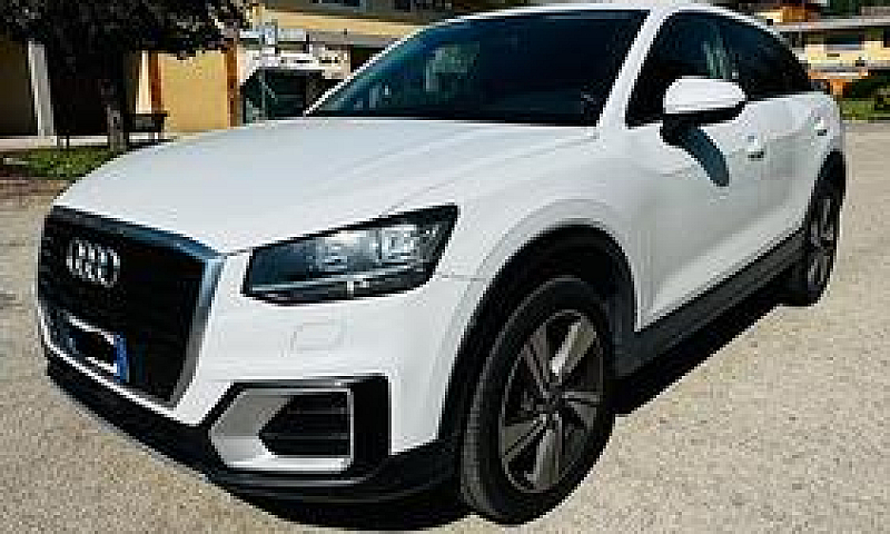 Audi Q2 S-Tronic 1.6...