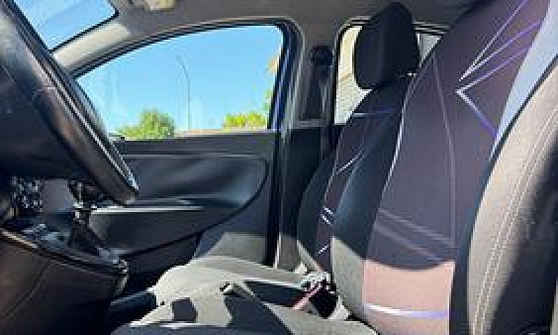 Lancia Ypsilon 1.2 6...