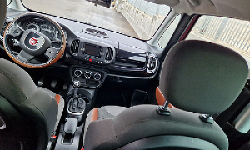 Fiat 500 L Trekking...