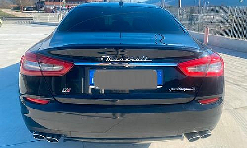 Maserati Quattroport...