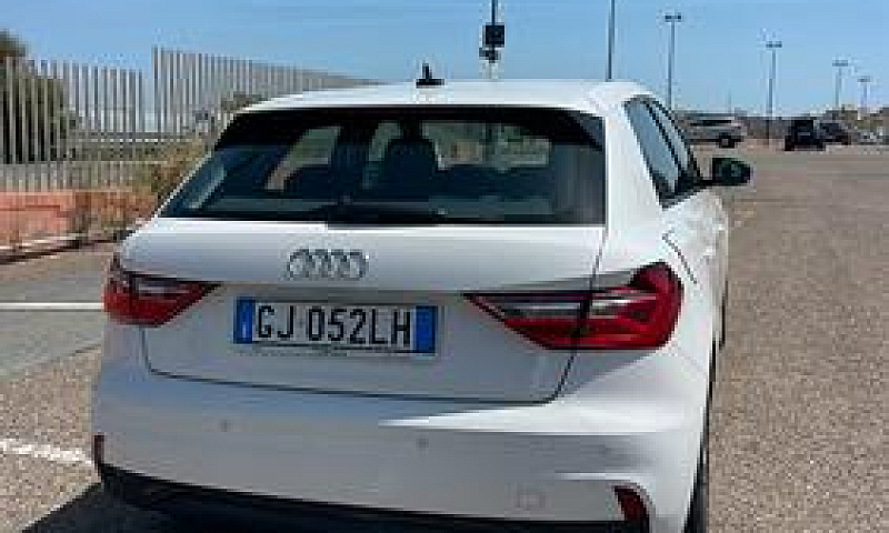 Audi A1 1.0 Tfsi...