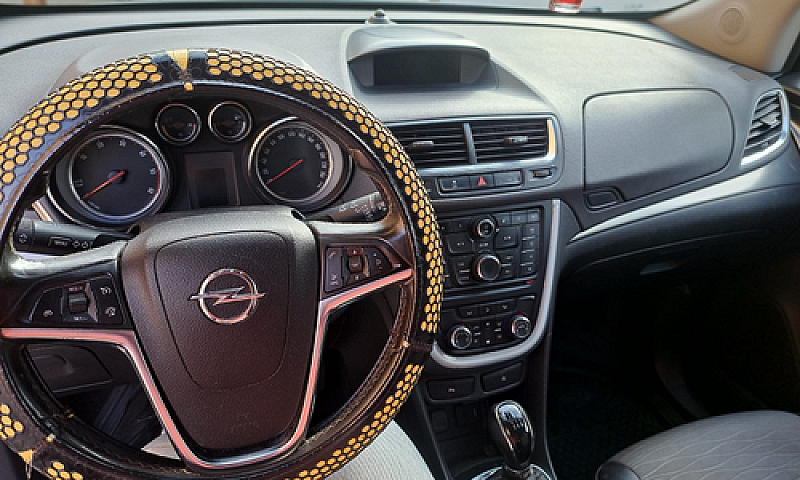 Opel Mokka 2015...