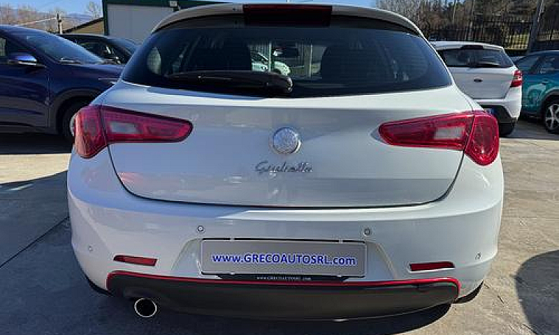 Alfa Giulietta 1.6 J...