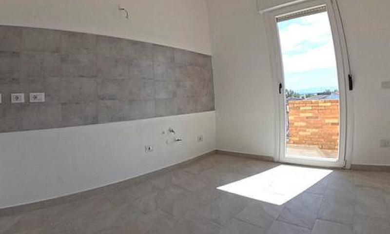 Appartamento Con Pos...