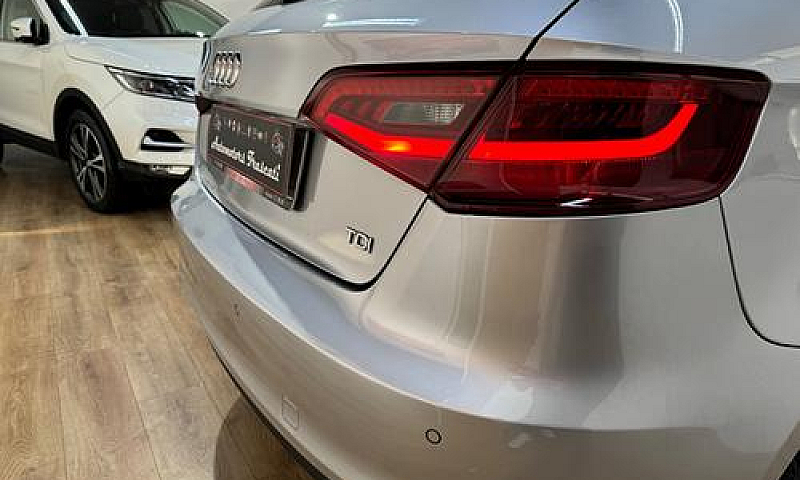 Audi A3 1.6 Tdi S Tr...