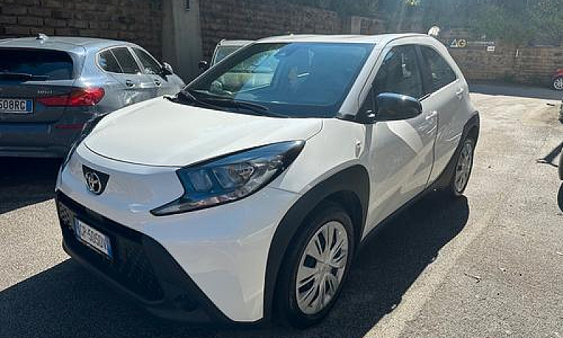 Toyota Aygo X 1.0 5 ...