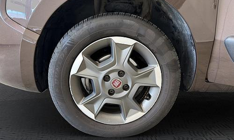 Fiat Qubo 1.3 Mjt 16...