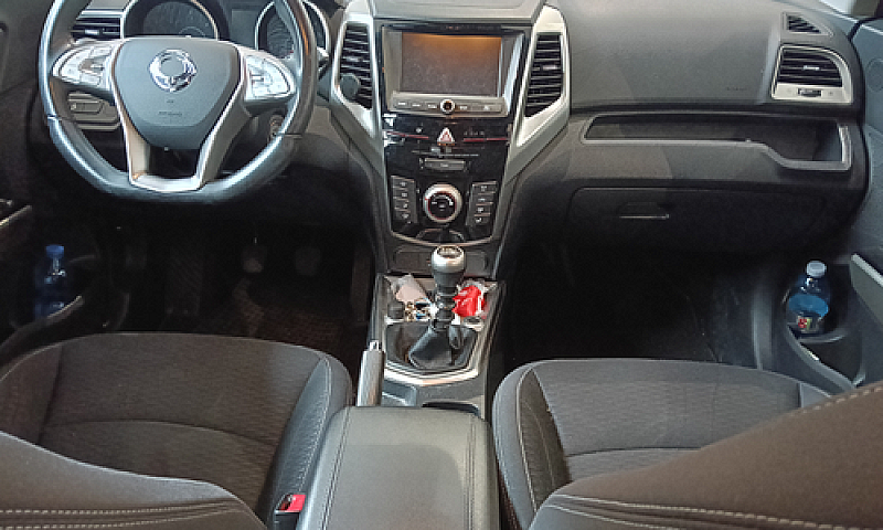 Ssangyong Tivoli 1.6...