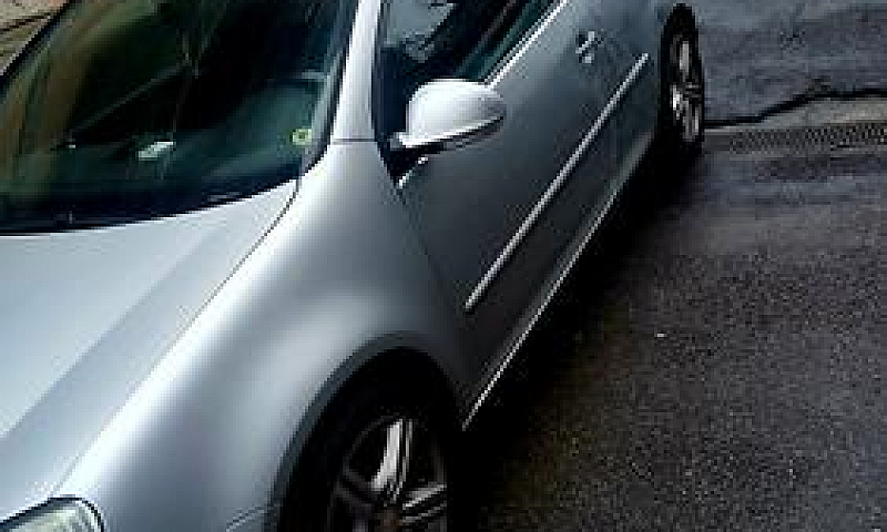 Golf 5 1.9 Tdi 105Cv...