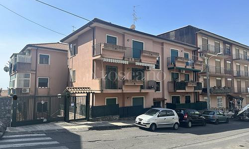 Appartamento Ficaraz...