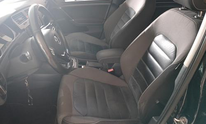 Volkswagen Golf 2.0 ...