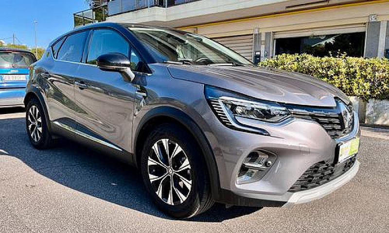 Renault Captur Full ...