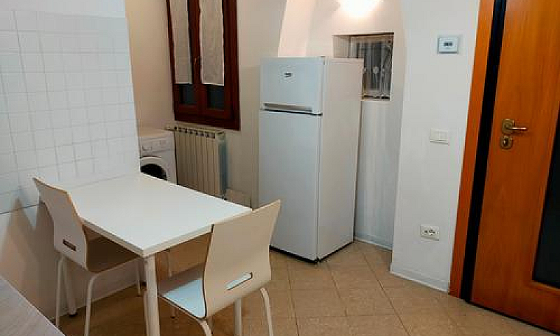 Bilocale Zona Giardi...