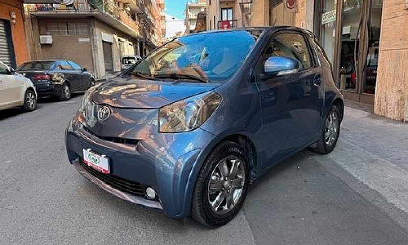 Toyota Iq 1.0 High C...