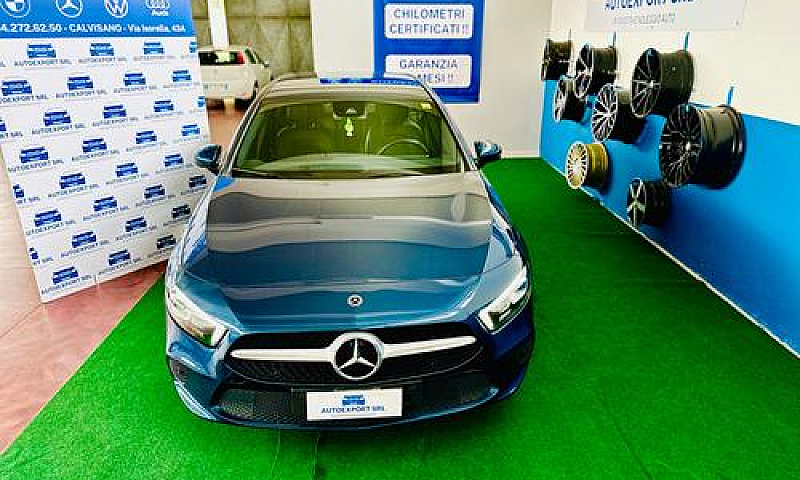 Splendida Mercedes-B...
