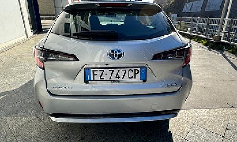 Toyota Corolla 1.8 H...