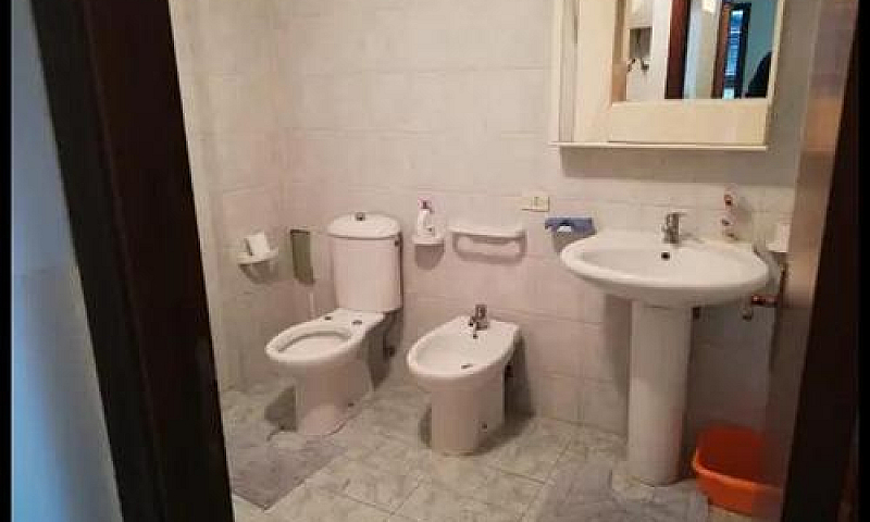 3 Vani Terrazzo A Li...