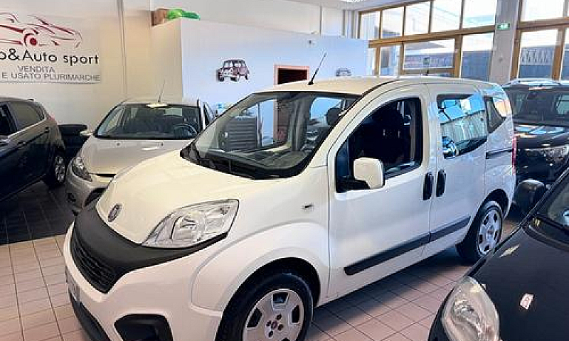 Fiat Qubo 1.3 Mjt 95...