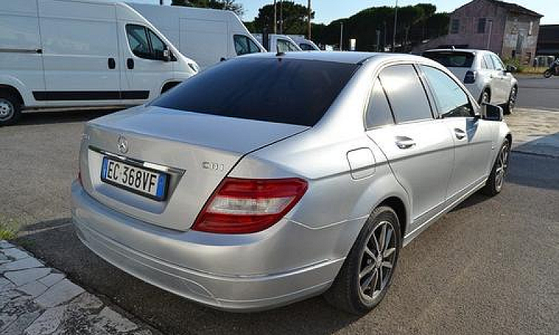 Mercedes-Benz C 200 ...