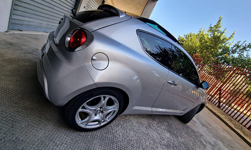 Alfa Romeo Mito Spor...