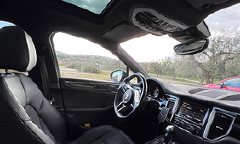 Macan 3.0 D S...