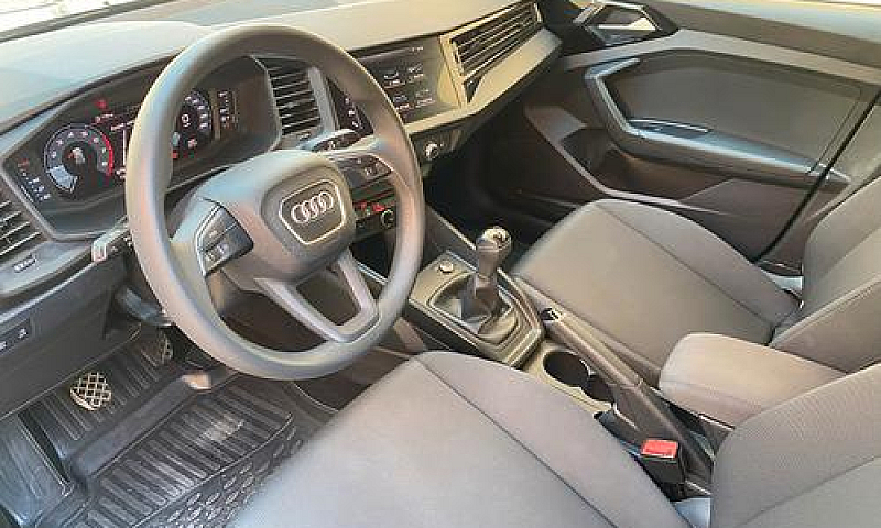 Audi A1 25 Tfsi Spor...