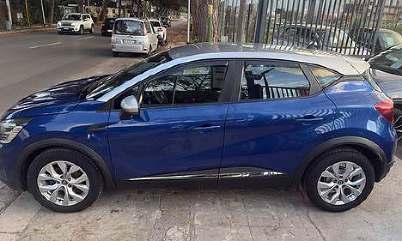 Renault Captur Blue ...