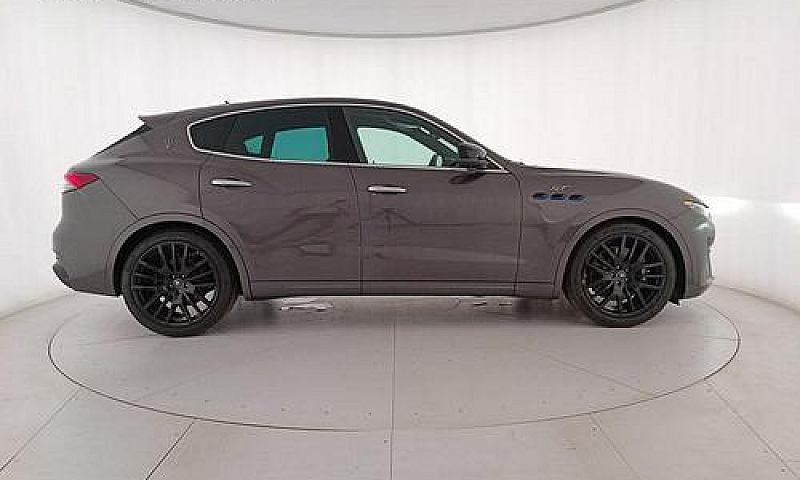 Maserati Levante 2.0...